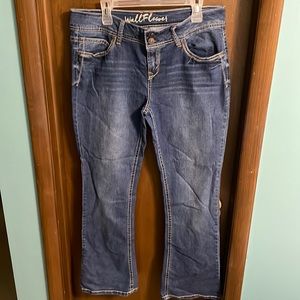 Wallflower flare jeans